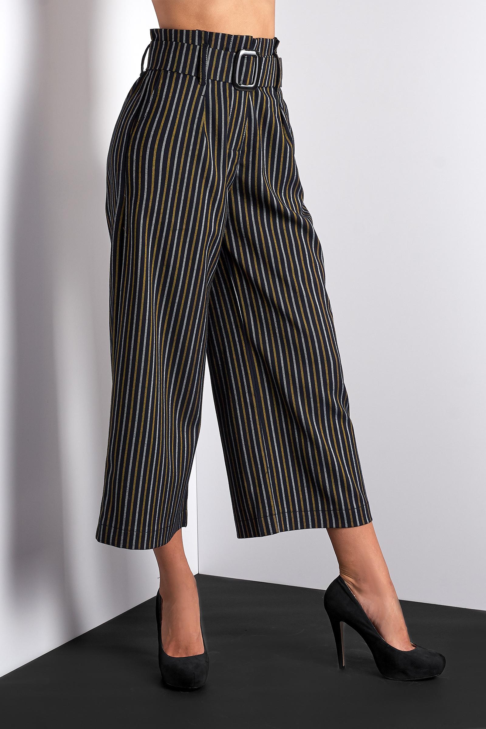 Стильні брюки-кюлот в смужку
